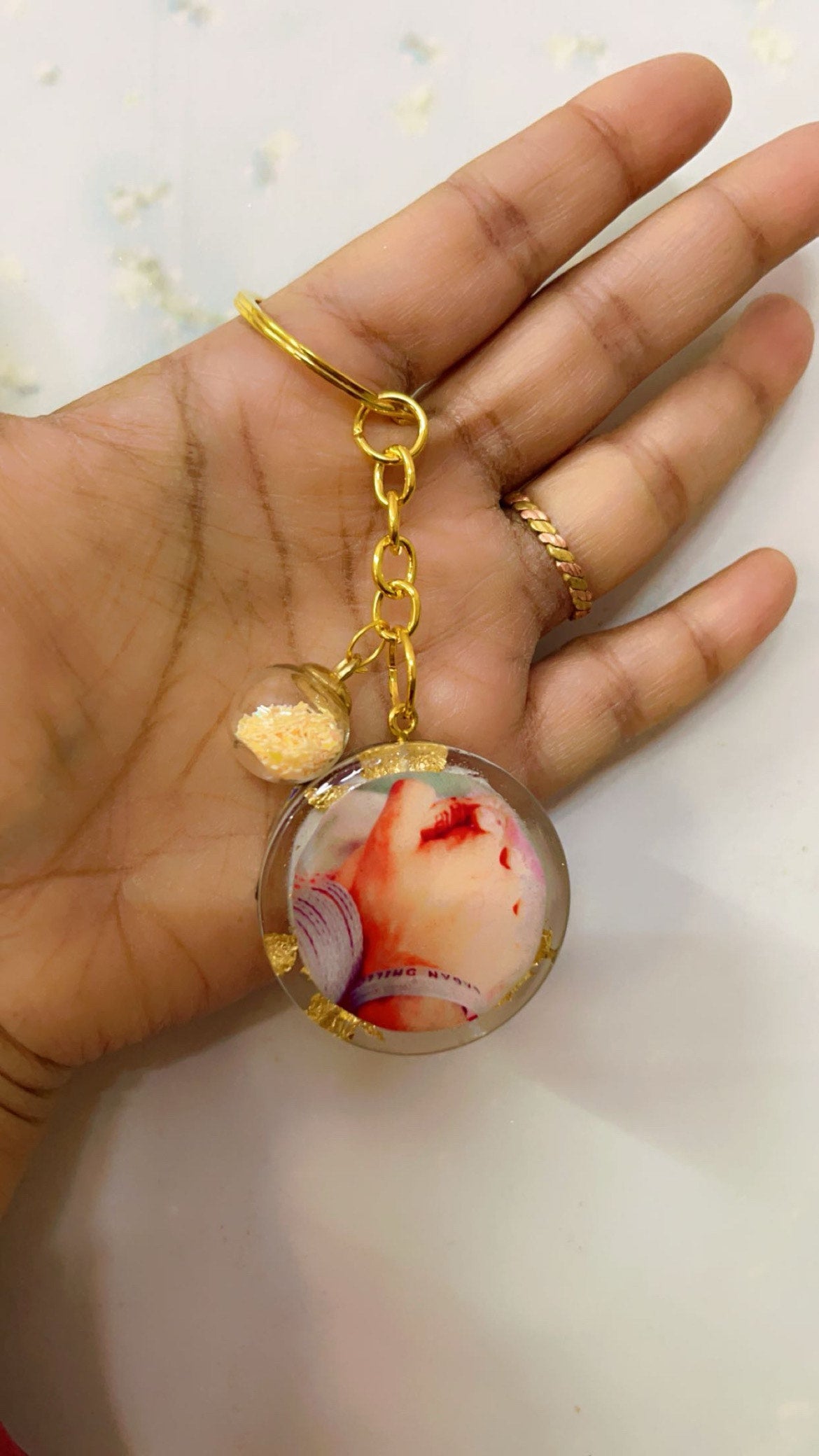 Custom Resin Keyrings (Photo Keyrings/ Name Keyrings/ Alphabet Keyrings)