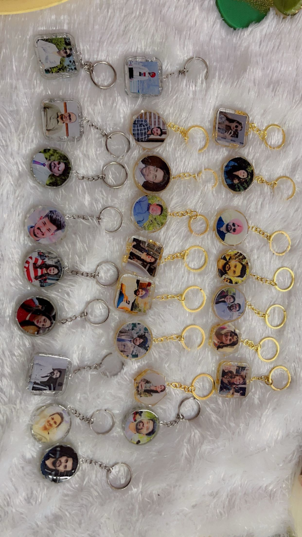 Custom Resin Keyrings (Photo Keyrings/ Name Keyrings/ Alphabet Keyrings)