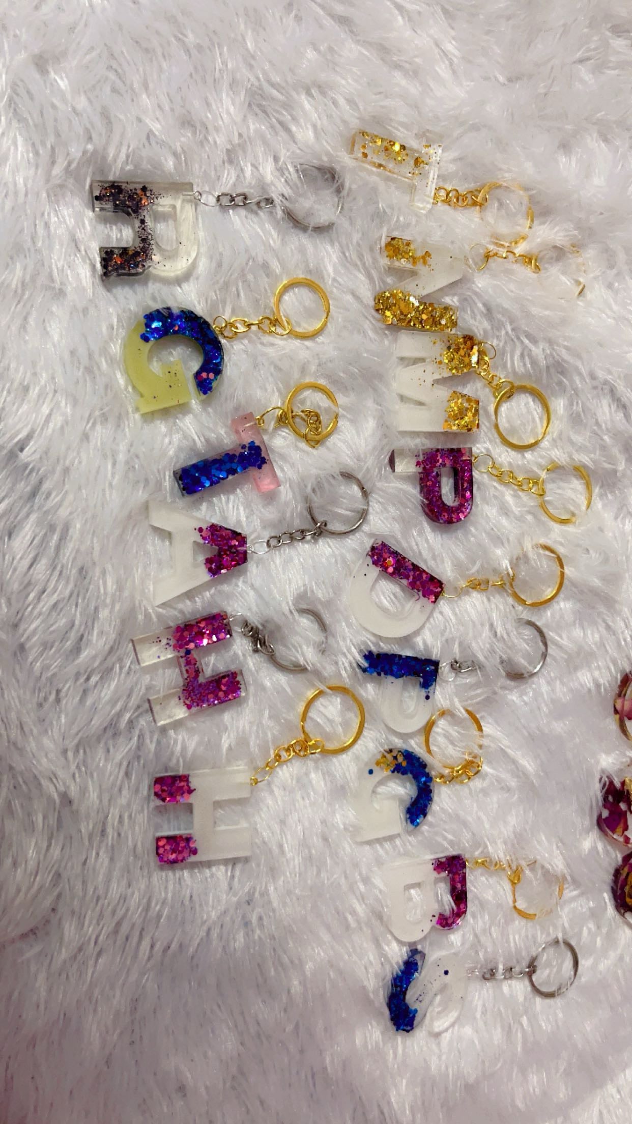 Custom Resin Keyrings (Photo Keyrings/ Name Keyrings/ Alphabet Keyrings)