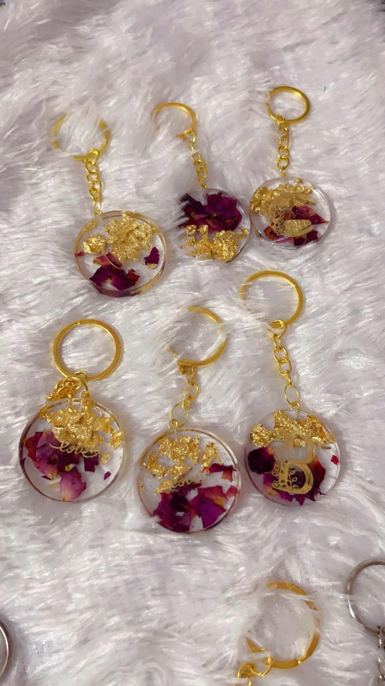 Custom Resin Keyrings (Photo Keyrings/ Name Keyrings/ Alphabet Keyrings)