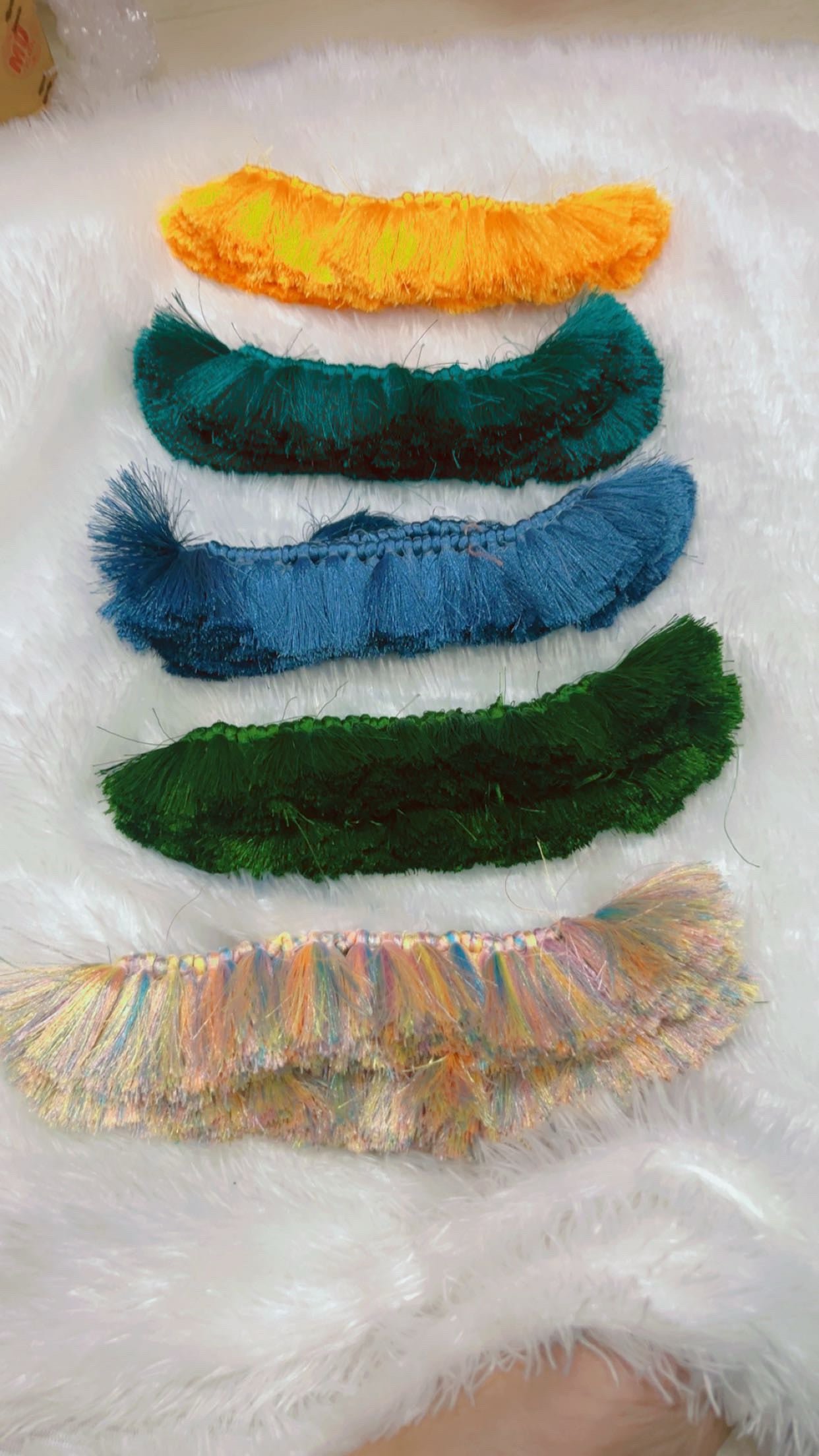 Silk Tassel 100pc Pack