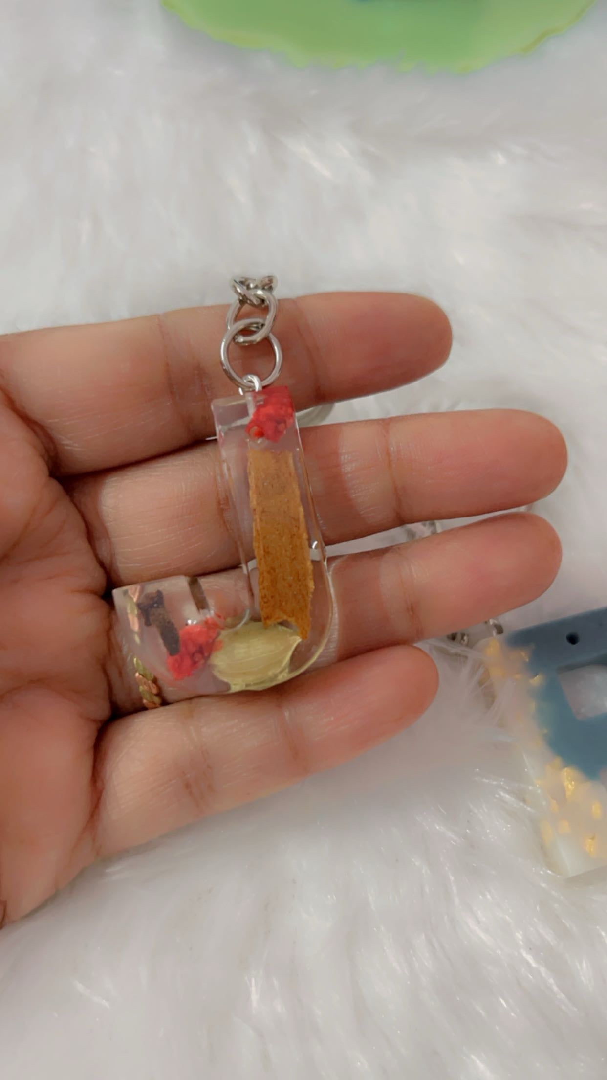 Custom Resin Keyrings (Photo Keyrings/ Name Keyrings/ Alphabet Keyrings)