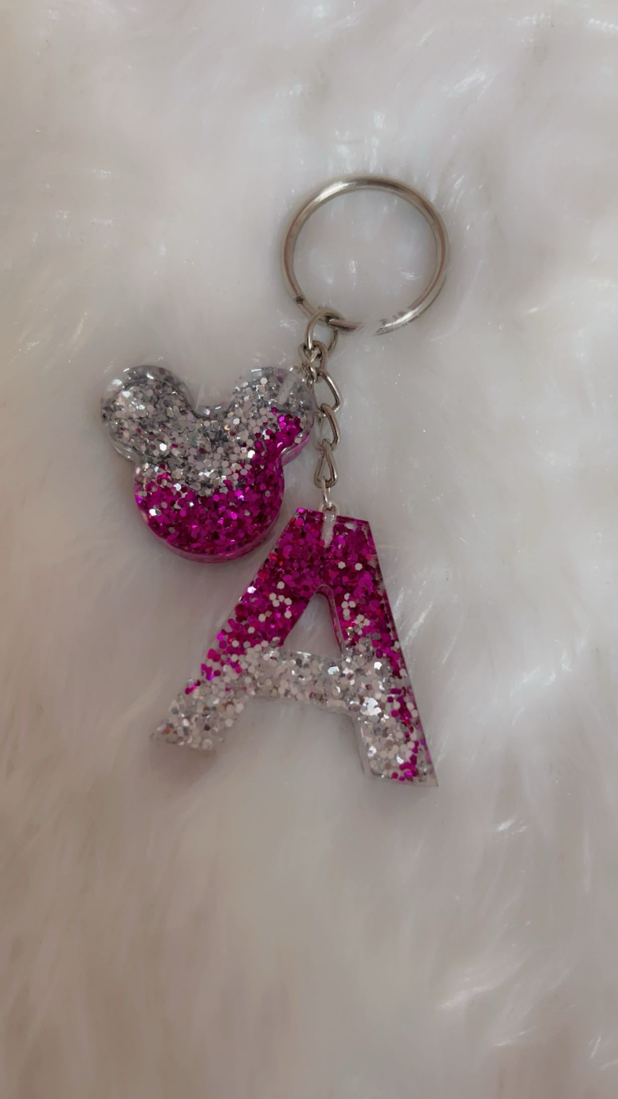 Custom Resin Keyrings (Photo Keyrings/ Name Keyrings/ Alphabet Keyrings)